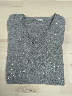 Skin Gray V-Neck Alpaca Blend Sweater with Sparkling Accents